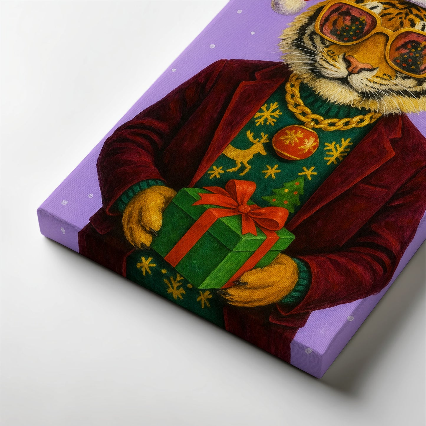 Christmas Tiger Wall Art – Festive Wildlife Holiday Canvas